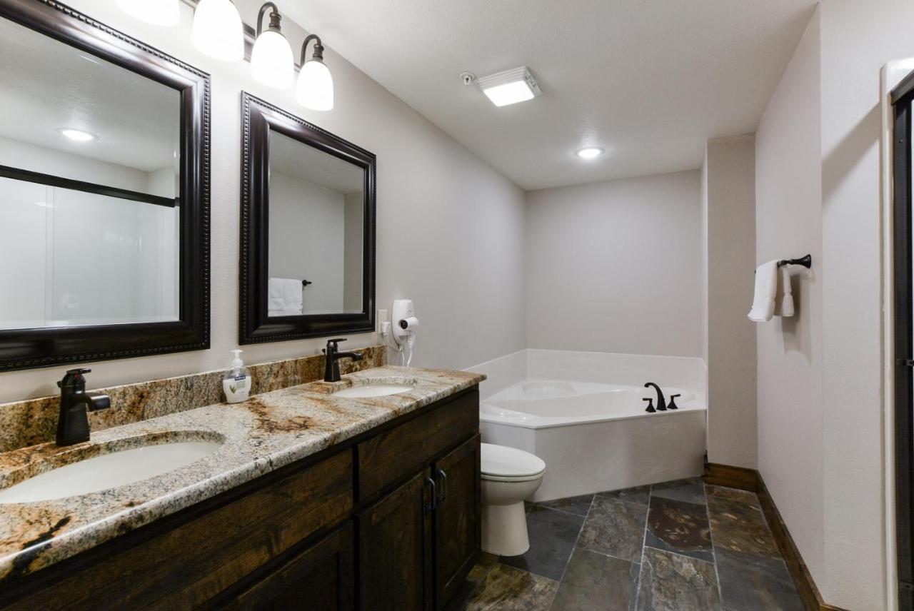 Lodge 73 Branson Eksteriør bilde
